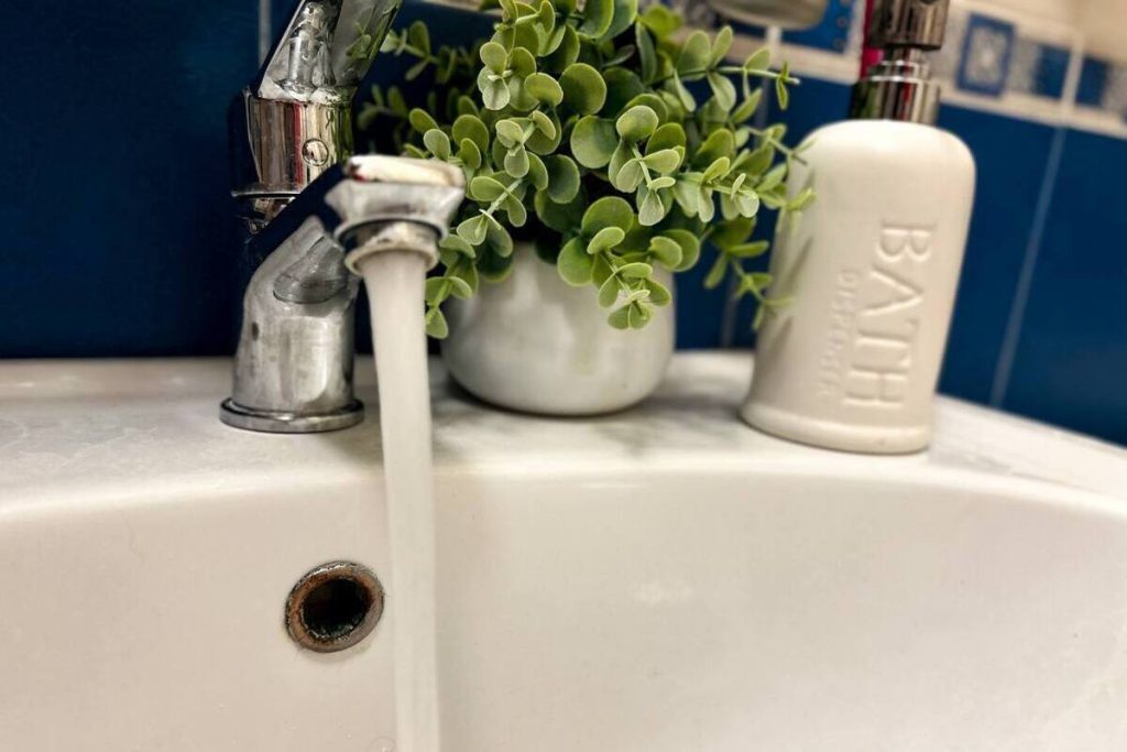 Interruzioni di acqua, gas ed elettricità a Murmansk: cosa sapere sulle interruzioni programmate del 21 ottobre