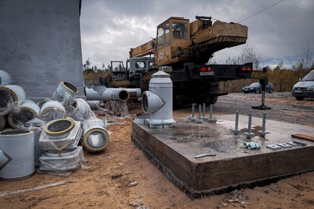 Centrale Termica di Pskov a Buon Punto: Lavori al 80% e Prospettive per il Futuro Energetico della Regione