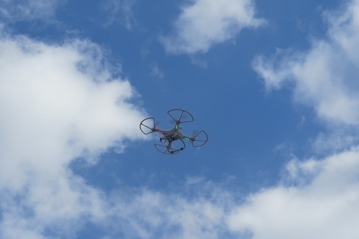 Istruzioni di Emergenza per gli Abitanti di Nizhny Novgorod: Come Comportarsi in Caso di Attacco di Drone