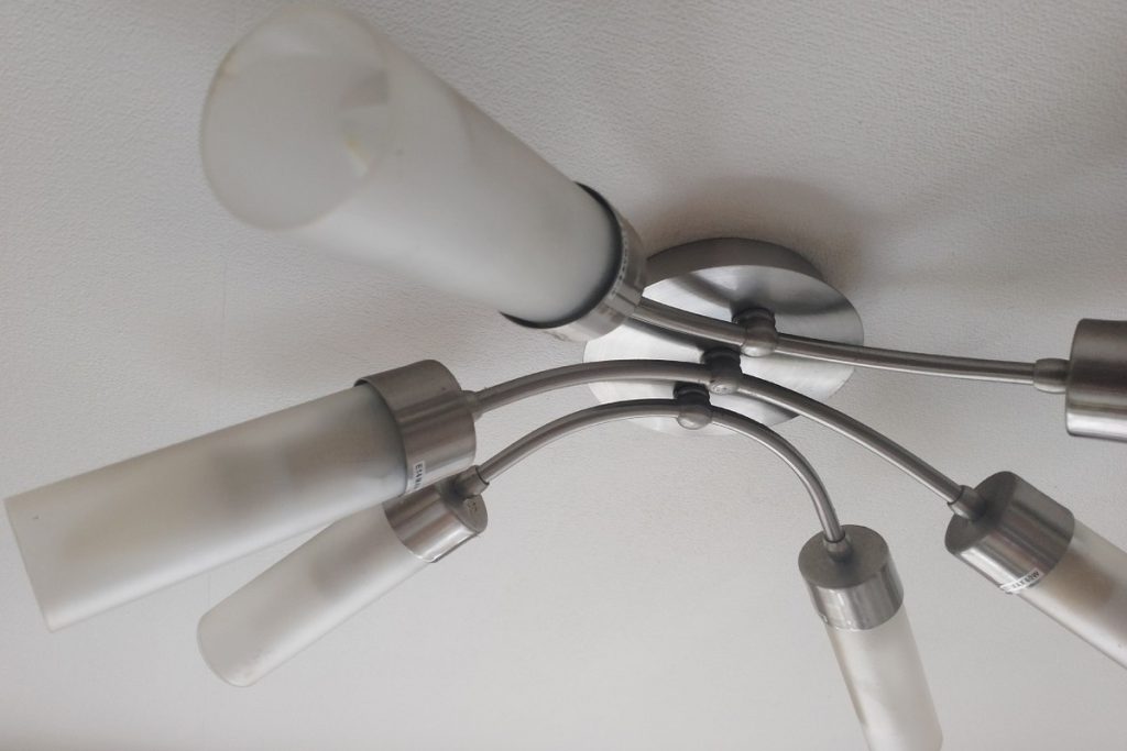 В ЕДДС Краснодара сообщили о плановом отключении электроэнергии по более чем 80 адресам