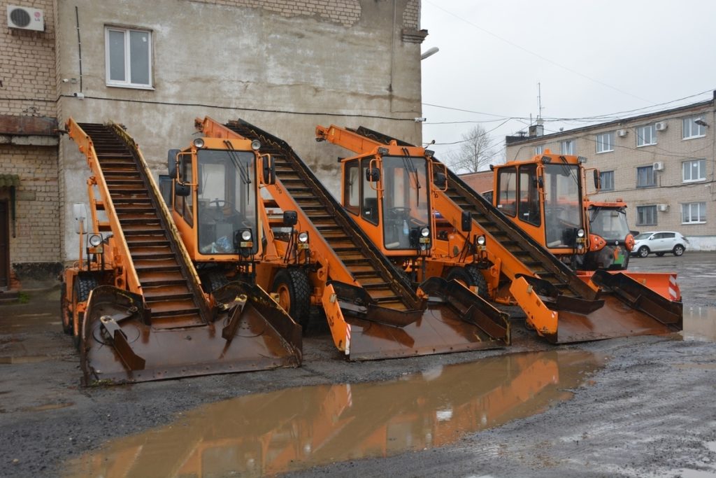 После сообщений о снеге ивановские коммунальщики проверили технику