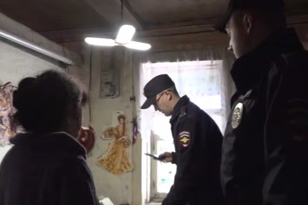 Десятки нелегалов выявили полицейские в ходе миграционного рейда в российском регионе