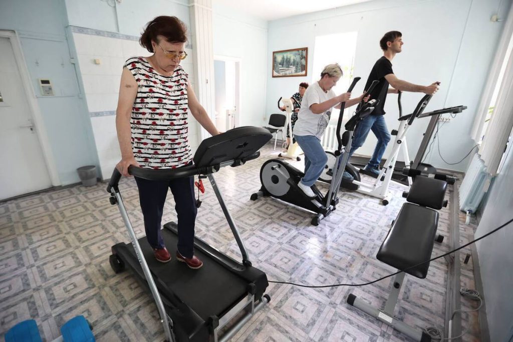 Riabilitazione sul lavoro: quasi 1500 abitanti del Sud Ural hanno completato il percorso di recupero grazie al Fondo Sociale della Russia