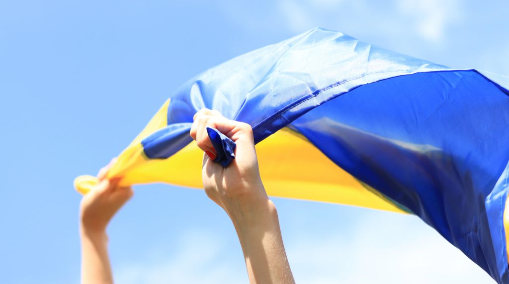 Ritorno a casa per due giovani ucraini dopo anni di occupazione russa