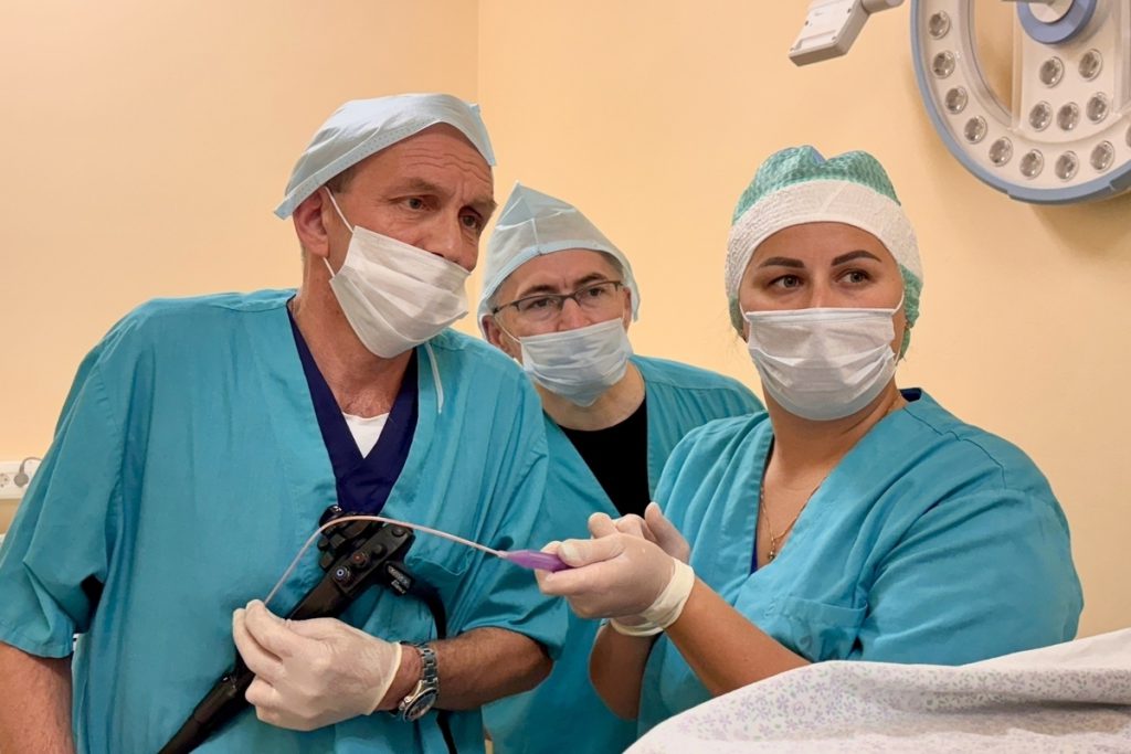 В архангельском Центре Семашко научились удалять опухоли кишечника новым способом