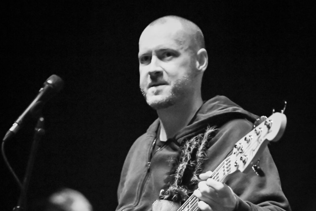 Morte di Sam Rivers, il bassista dei Limp Bizkit, a 48 anni: una perdita per la musica rock