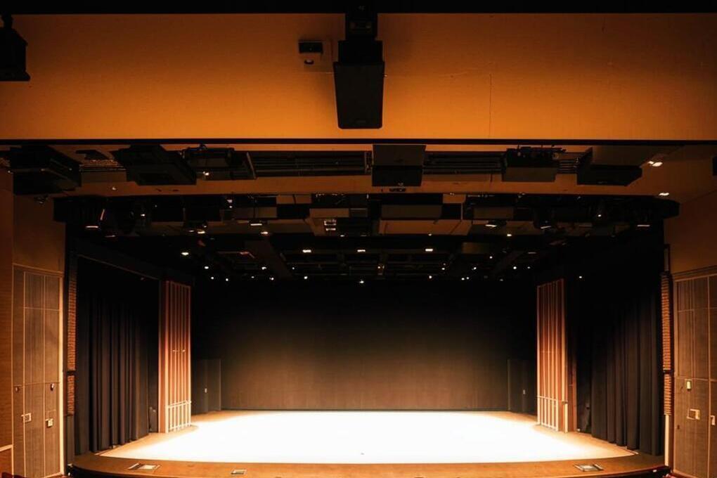 В Дагестане школа для одаренных детей получила имя Мурада Кажлаева