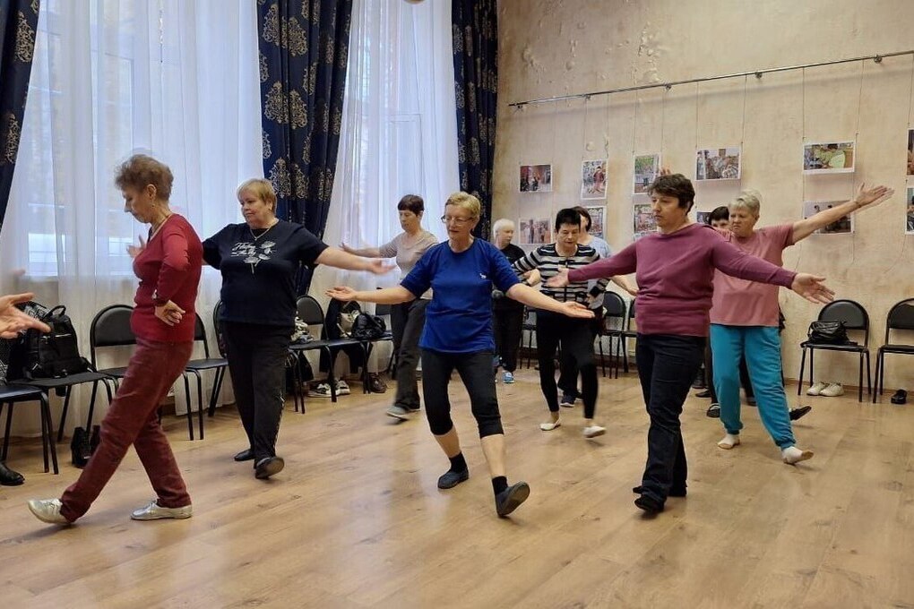 Programma Vita Lunga e Sana a Smolensk: Musica e Danze per una Vecchiaia Attiva e Felice