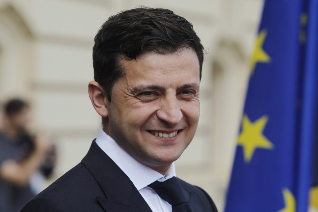 Отопительный сезон на Украине сократили на целый месяц