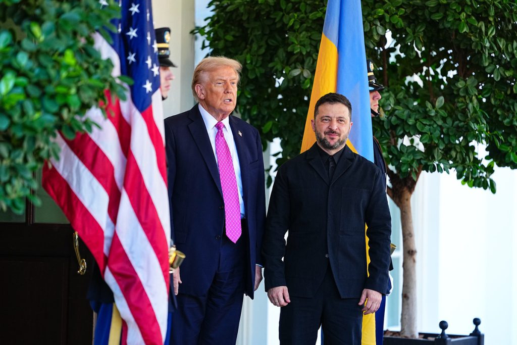 Colloqui Trump-Zelenskyj a Washington: Sicurezza e Stabilità nella Regionale al Centro del Dialogo