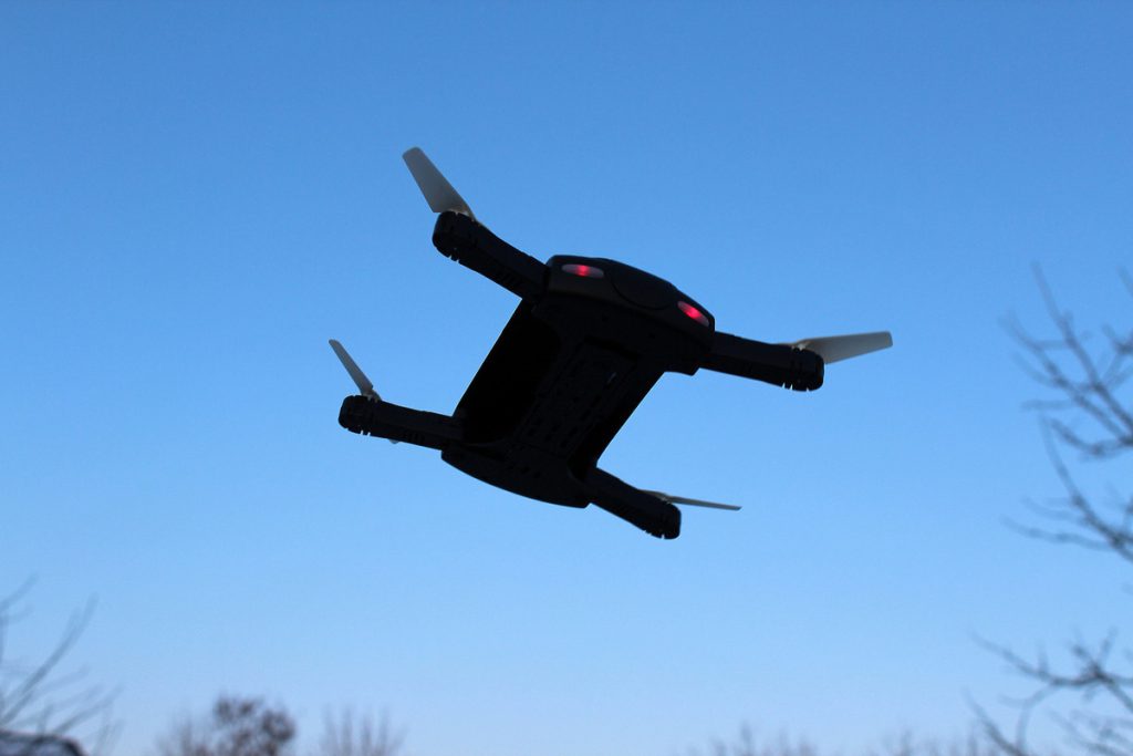 Regime di allerta aerea notturna attivato nella regione di Lipeck dopo l&#039;abbattimento di un drone