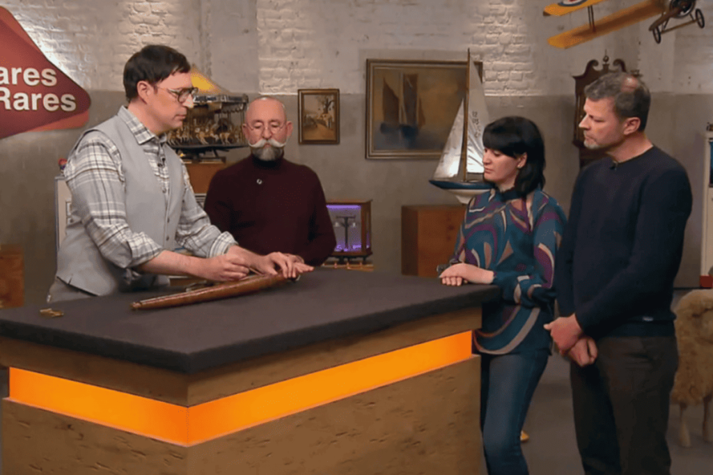 Sorpresa a &quot;Bares für Rares&quot;: un oggetto misterioso lascia tutti a bocca aperta