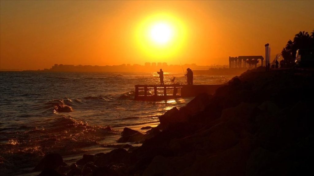Riduzione delle Emissioni di Gas Serra: 57 Giorni di Caldo Estremo in Meno all&#039;Anno se si Attuano i Piani dell&#039;Accordo di Parigi