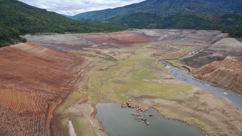 Bursa&#039;da su krizi derinleşiyor! Şehrin iki büyük barajı tamamen kurudu