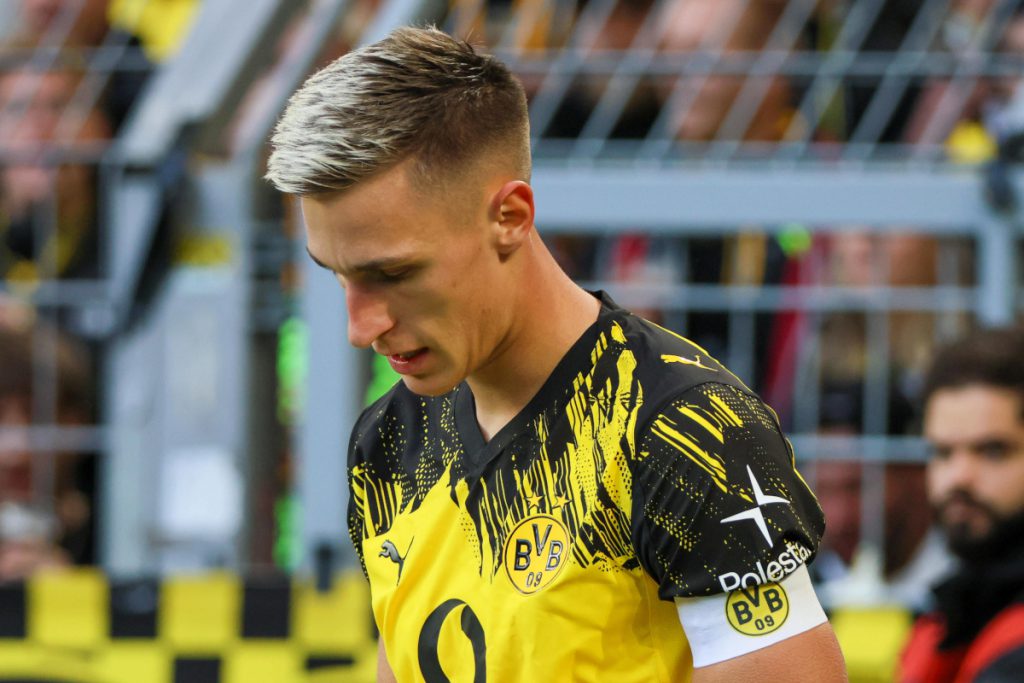 BVB in Alarmbereitschaft! Top-Klub führt Gespräche mit Schlotterbeck