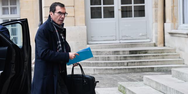 A la SNCF, un interim après Farandou et avant Castex