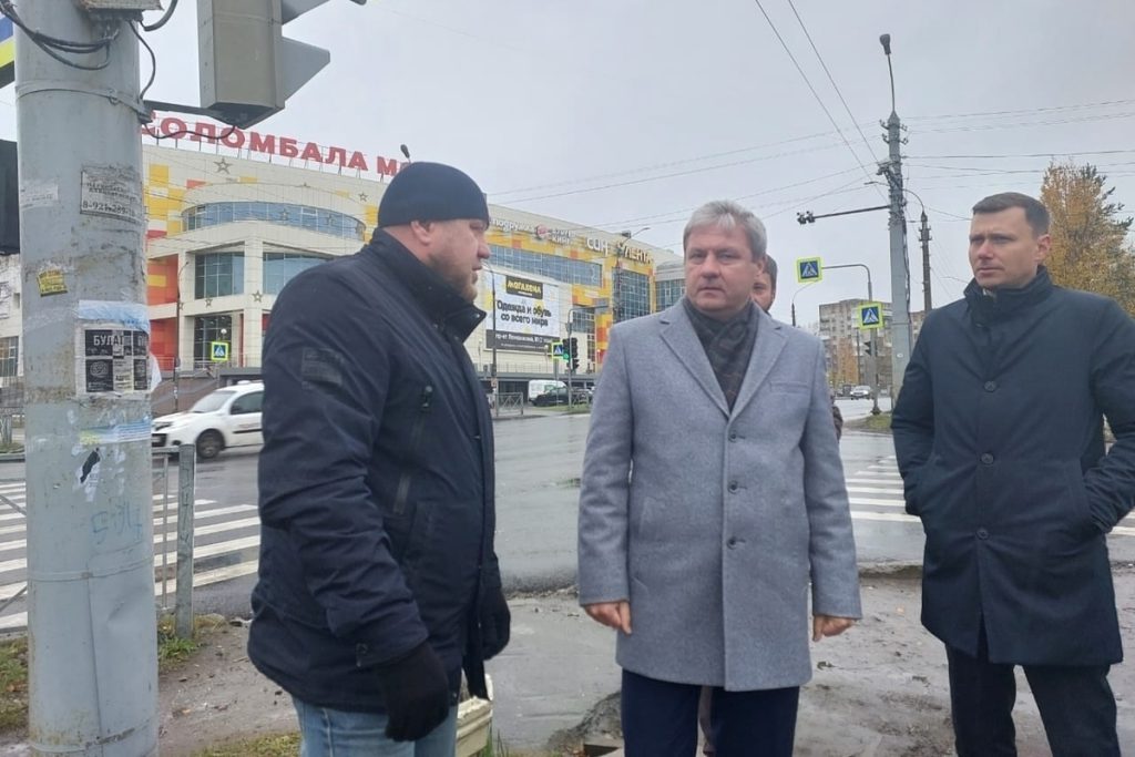 Глава Архангельска проверил результаты ремонта дорог в Соломбале