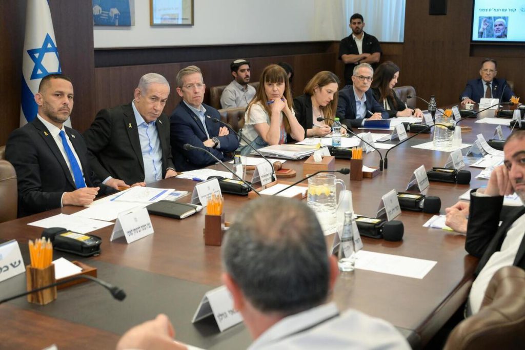 Israele dichiara guerra alla criminalità organizzata: le organizzazioni criminali saranno trattate come gruppi terroristici