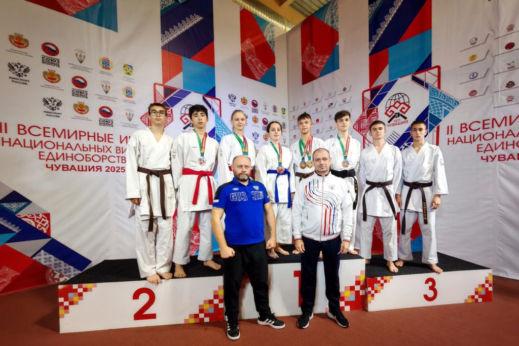 Орловские каратисты привезли 8 медалей с Чемпионата Мира