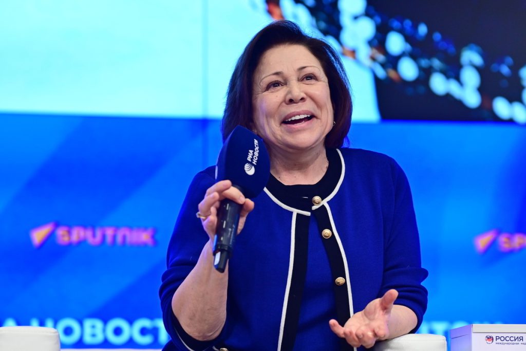 Campionessa Olimpica Russa Scatena Dibattito sulle Pensioni con le Sue Parole