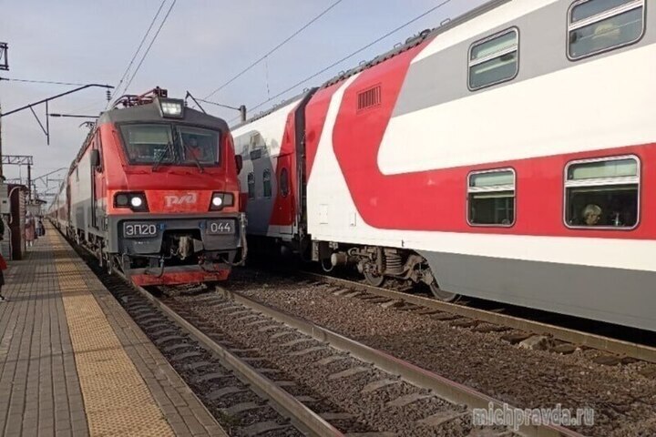 Железнодорожная остановка в Мичуринске теперь носит звучное имя &#034;Рабочий посёлок&#034;