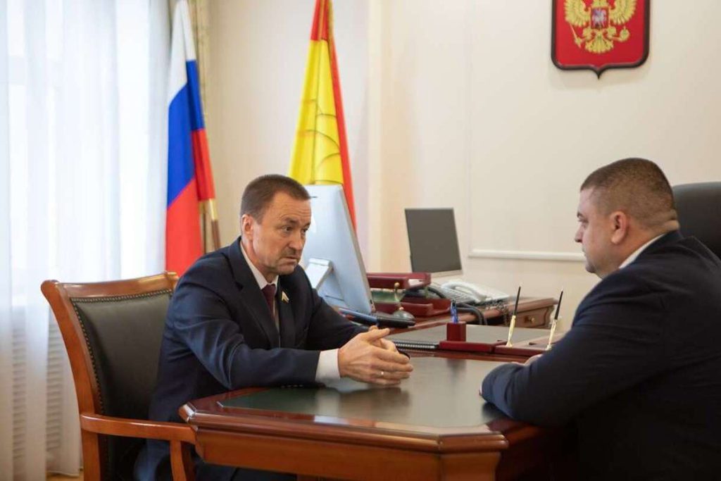 Accordo di Cooperazione tra Duma Regionale e Parlamento Cittadino di Voronež: Un Passo verso lo Sviluppo Socioeconomico della Regione