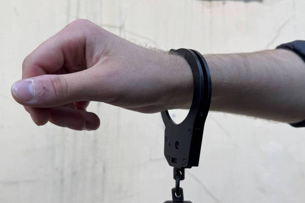 Omicidio a Pikałowo: arrestato sospettato per la morte di un cuoco di caffè