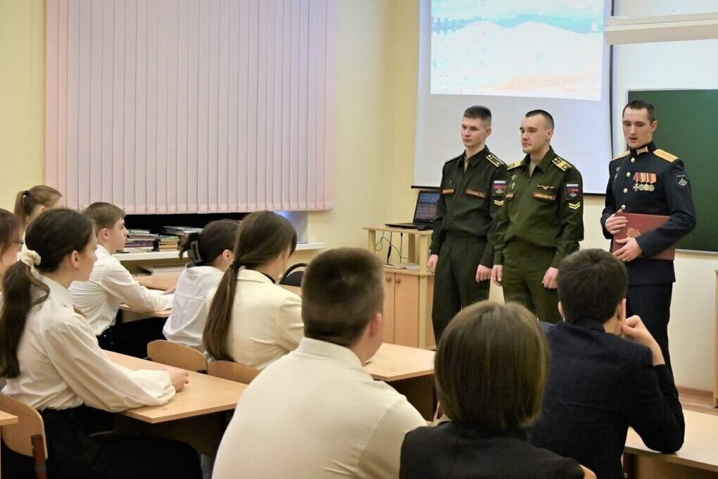 В Костромской области ветераны СВО будут работать в школах