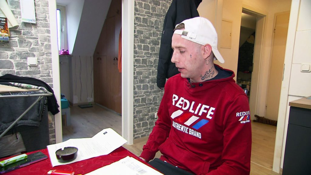 Bürgergeld-Empfänger hat zu viel Geld: „Cent-Stücke brauche ich nicht“