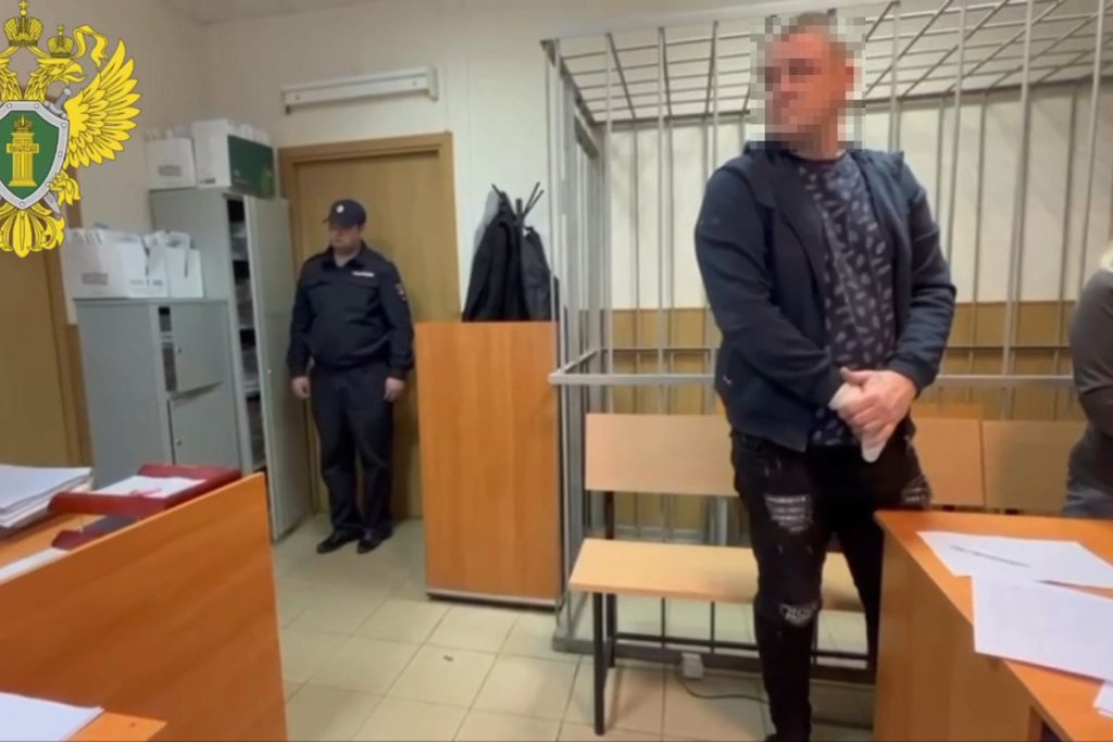 Суд заключил под стражу жителя Всеволожского района, порезавшего своего сына