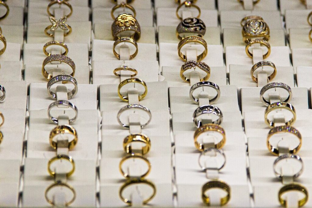 Эксперт Мильчакова рассказала тулякам, в чем сейчас хранить сбережения