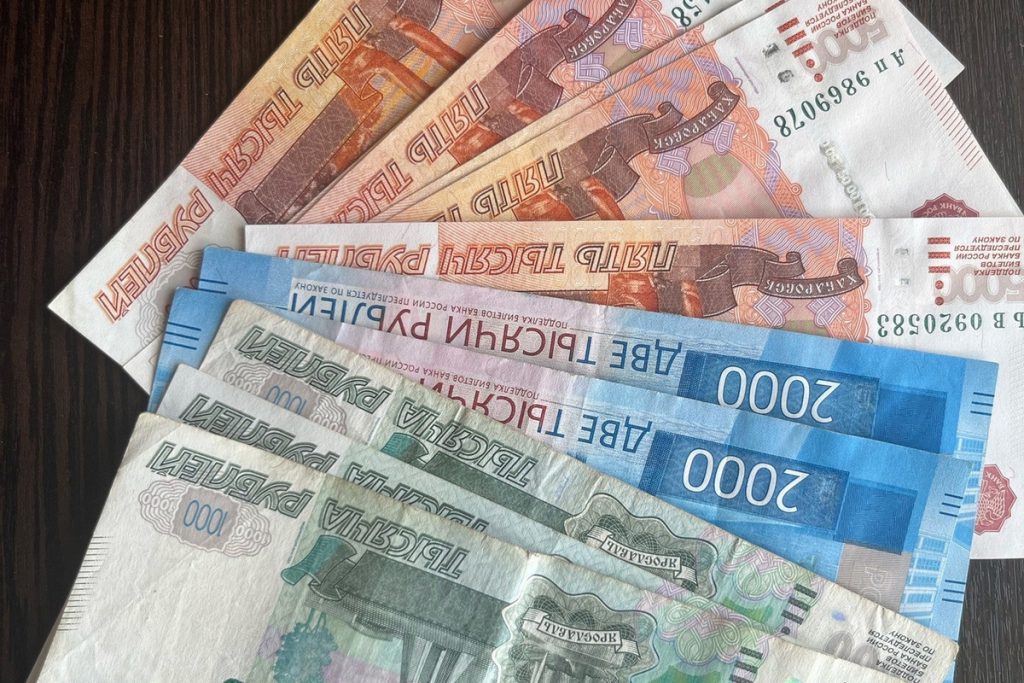 Экс-главу Болхова и его зама осудили за махинации с благоустройством парка