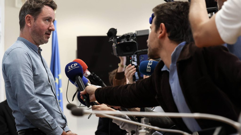 La tassa Zucman e la riforma delle pensioni al centro dell&#039;attenzione all&#039;Assemblée: cosa c&#039;è in gioco per l&#039;economia e la società francese