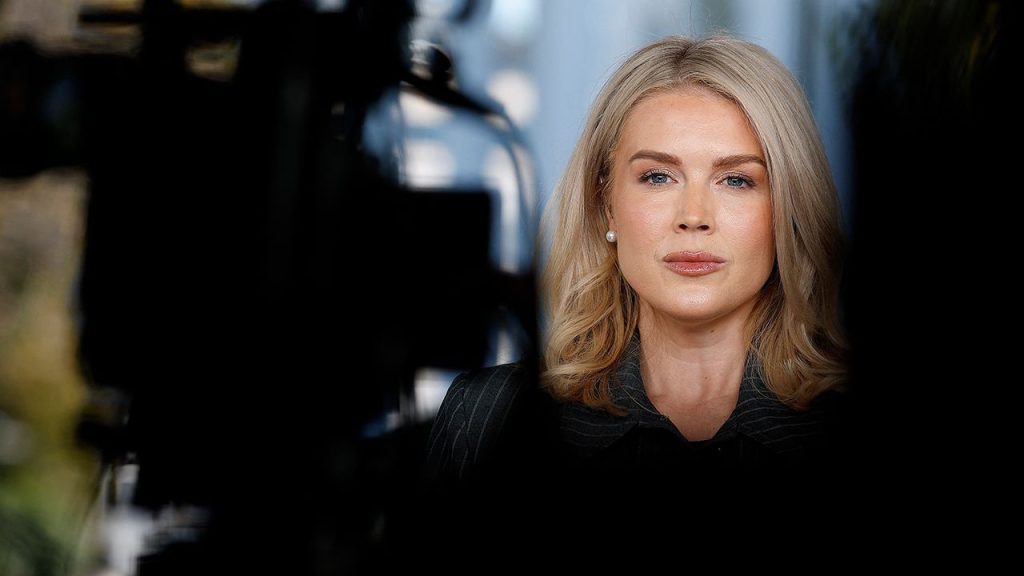 Dünya muhabire verdiği cevabı konuşuyor! Beyaz Saray&#039;dan &quot;Annen seçti&quot; açıklaması geldi