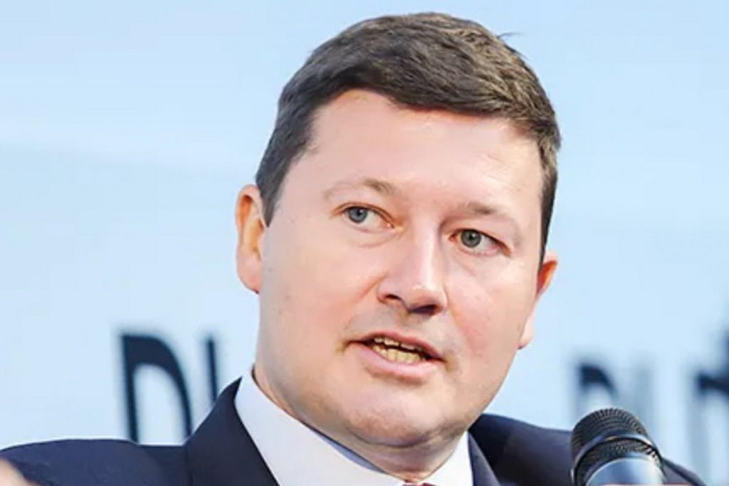 Раскрыто, что члены ЕК опасаются возращения в политику «серого кардинала» из ФРГ