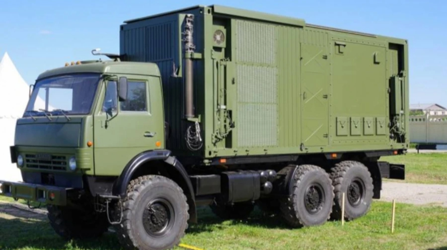 Droni ucraini colpiscono con successo stazione radar russa Valdai in Crimea