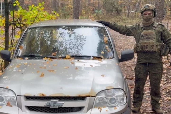 Donne in prima linea: convoglio umanitario porta speranza nella zona di conflitto