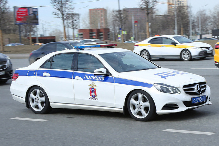 Задержанный полицией умер через 5 часов после задержания в российском городе