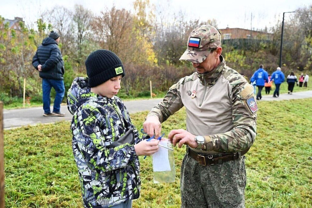 Festa del Papà al Parco di Pinaro: Una Giornata di Celebrazione e Divertimento per le Famiglie di Serpukhov