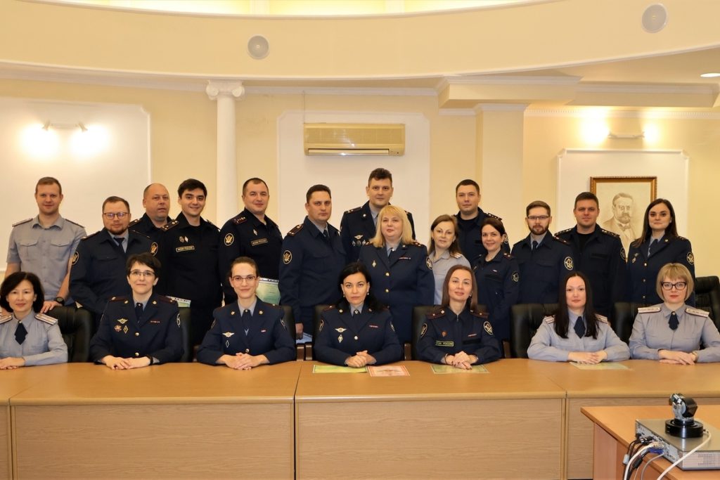 В Псковском филиале Университета ФСИН России завершились курсы повышения квалификации по противодействию коррупции