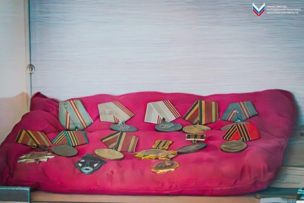 Молодежь Мелитополя посетила экскурсию к линии «Вотан» в День освобождения города