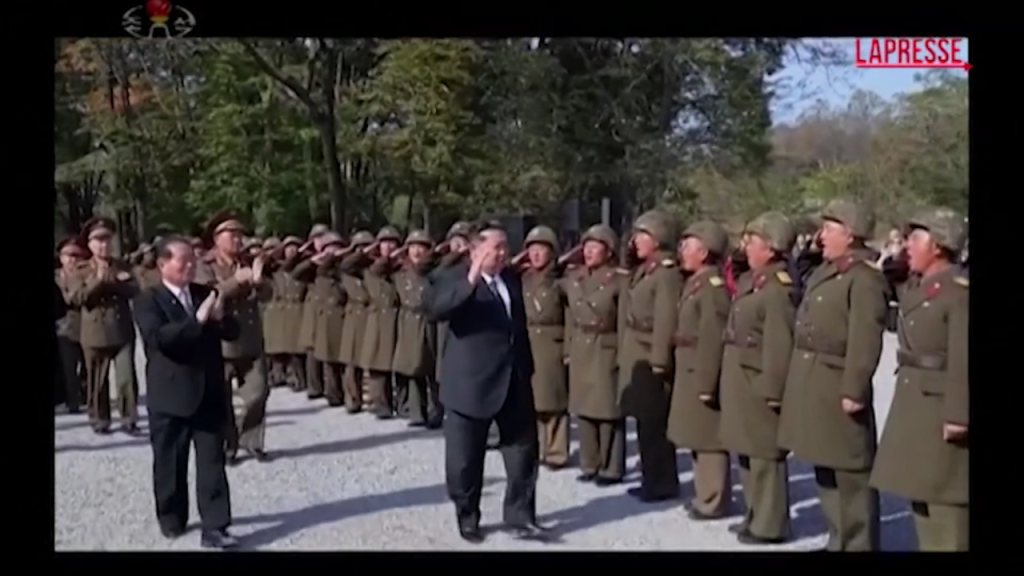 Corea del Nord, Kim a cerimonia di inaugurazione di un museo: &quot;Saremo sempre al fianco della Russia&quot;