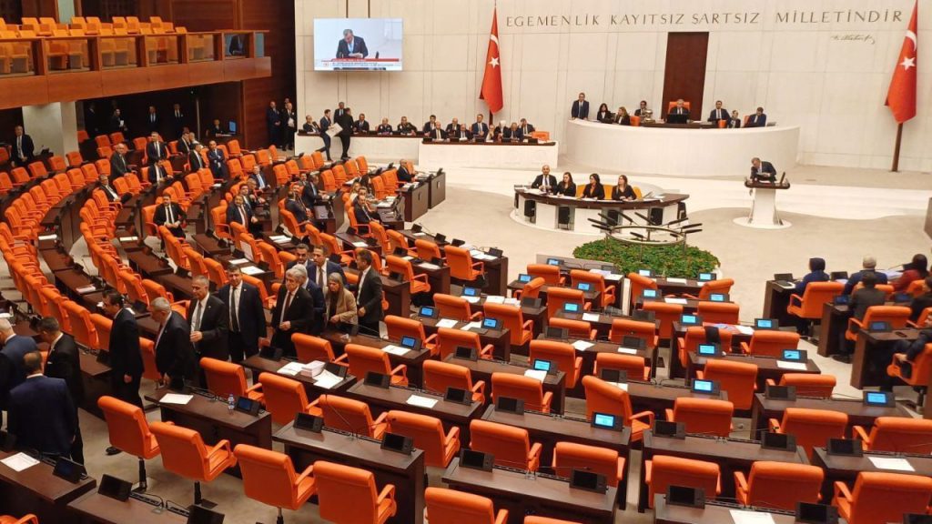 Kirada istisna kalkıyor, cezalar iki katına çıkıyor! Kanun teklifi Meclis başkanlığına sunuldu