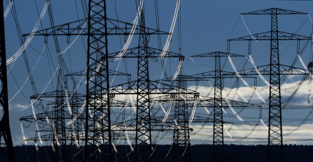 Risparmio energetico record: l&#039;ora legale porta a 90 milioni di euro di risparmi in soli 7 mesi