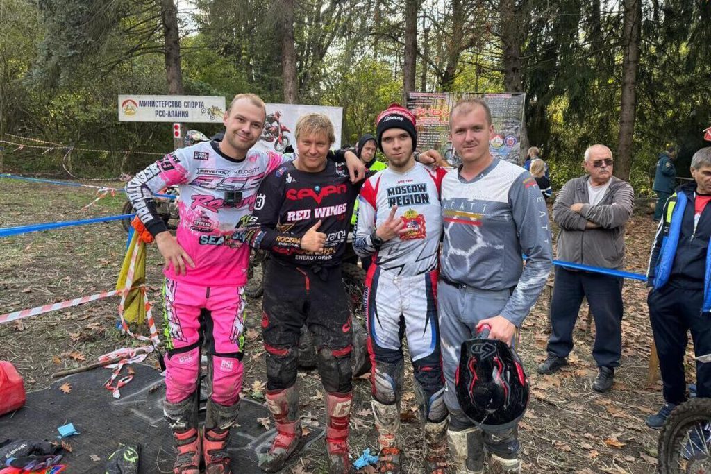 I Motociclisti di Serpuchov Raggiungono Nuove Vette: Una Storia di Successo e Passione nello Sport