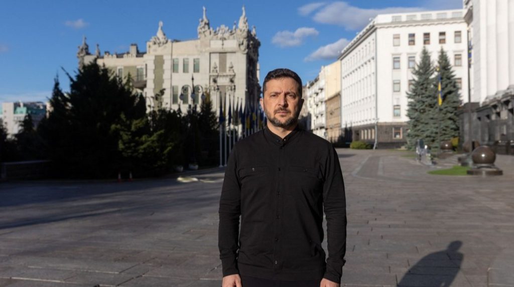 Zelenskyy afferma che la Russia teme il trasferimento di missili Tomahawk all&#039;Ucraina, una mossa che potrebbe aiutare a portare la pace nella regione