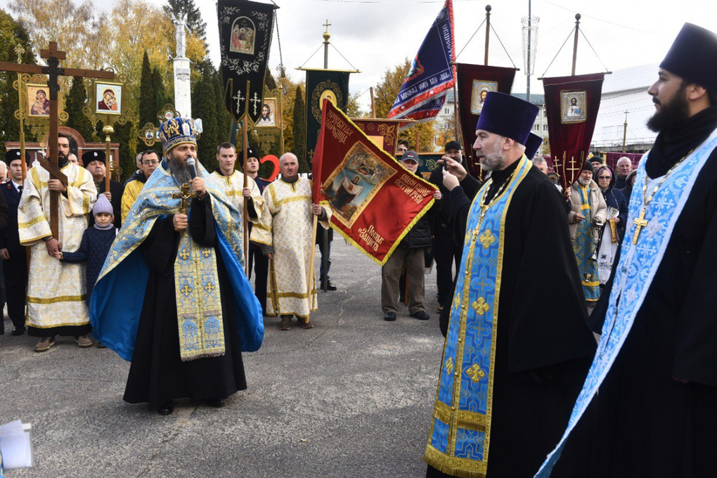 Во Мценске прошел общегородской молебен «За нашу Победу»