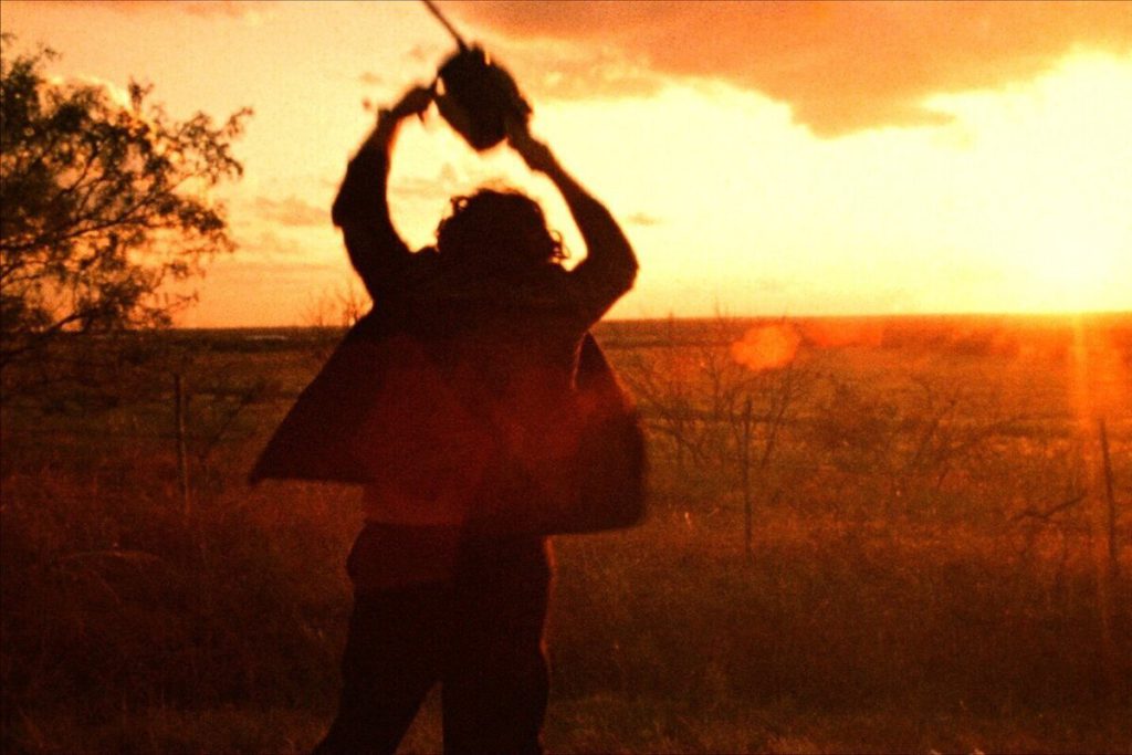 Attacco con motosega ad Artyakh: un uomo armato aggredisce un gruppo di giovani durante la notte