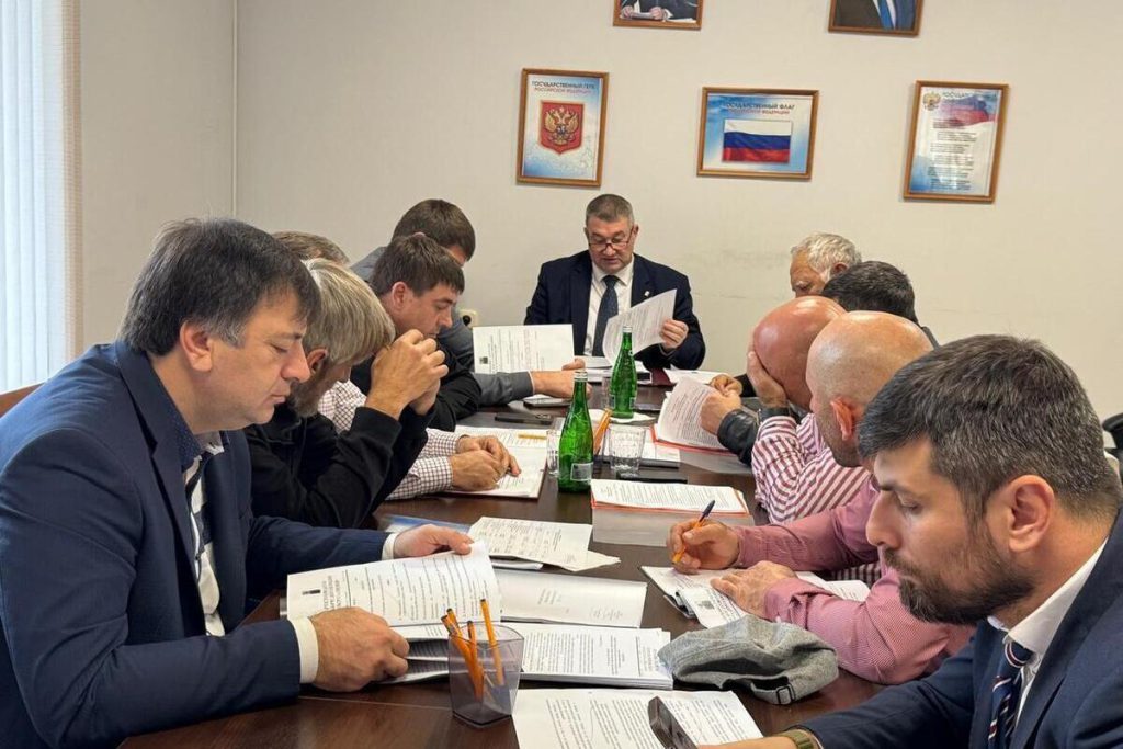 Bilancio di Kizlyar 2025: approvato il piano finanziario da 1,5 miliardi di rubli