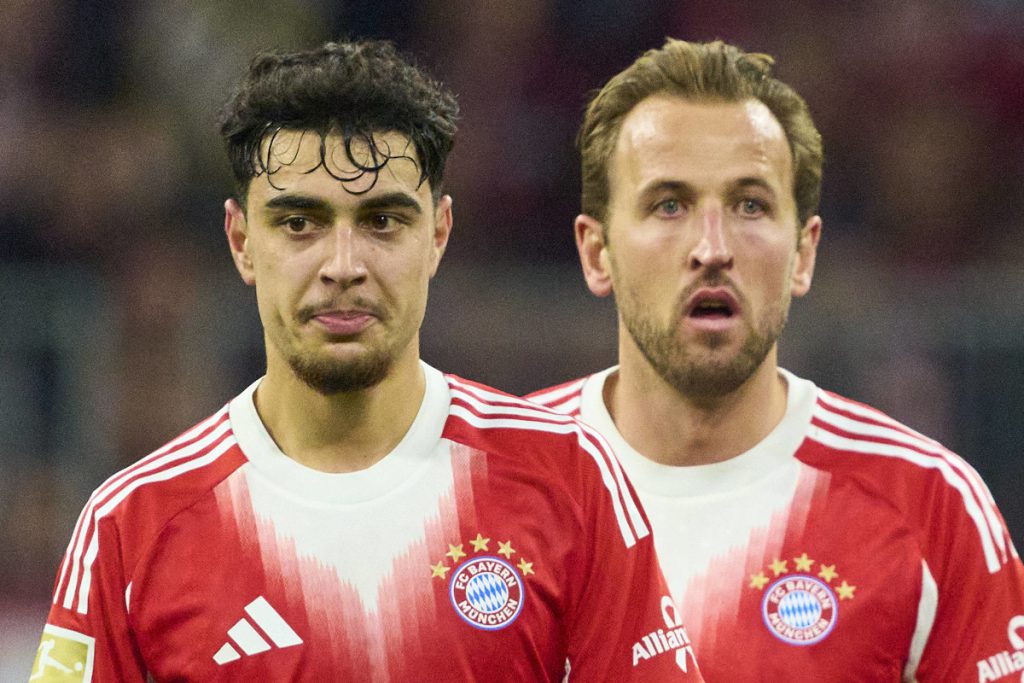 FC Bayern München bangt um Star! Neue Entwicklung dürfte den Bossen gar nicht gefallen